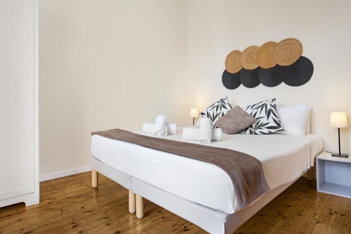 Paseo St Joan Classic 4bd For 10 Guests Barcelona