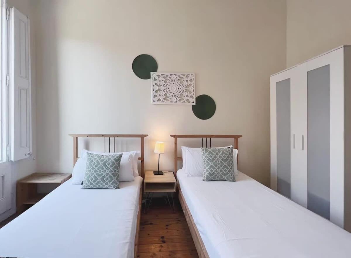 Paseo St Joan Classic 4bd For 10 Guests Barcelona